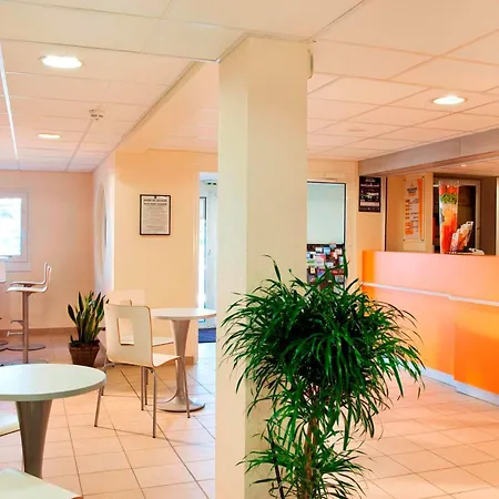 Première Classe Hotel *