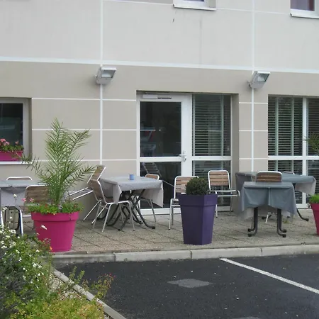 Hotel Première Classe *