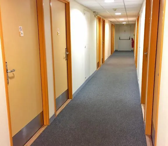 Premiere Classe Hotel *