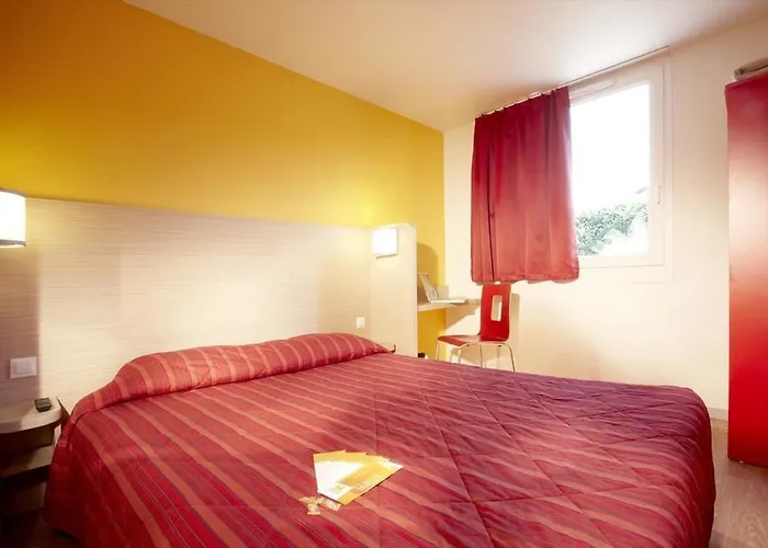 Hotel Premiere Classe *